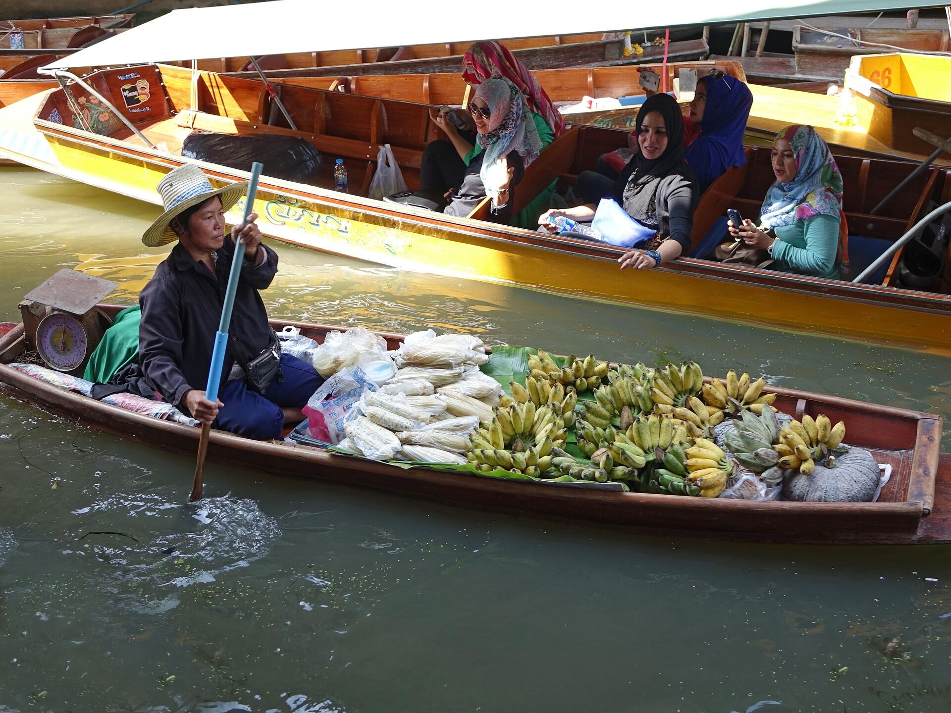 Damnoen Saduak Floating Market near Bangkok